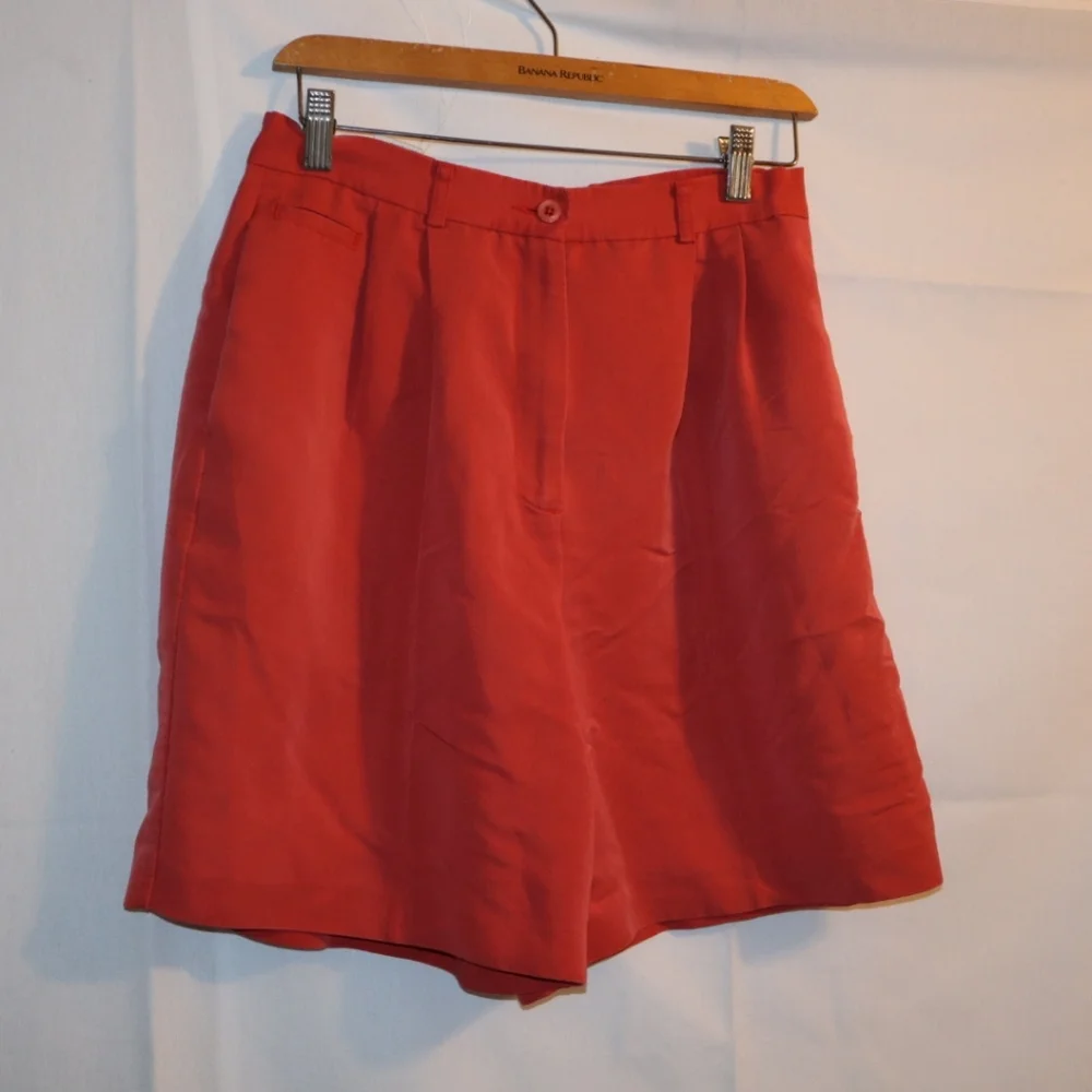 Cutter & Buck Bright Orange Shorts Size 10 - Picture 3 of 7
